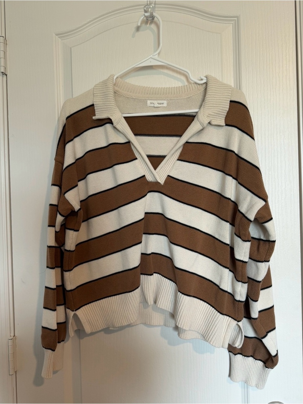 Blu pepper Striped V-Neck Collared Sweater in Cream and Brown